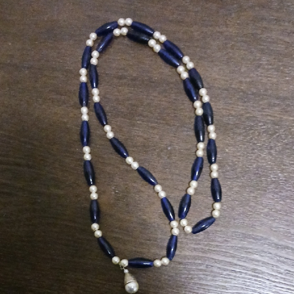 Source Unknown Navy and Pearl Necklace